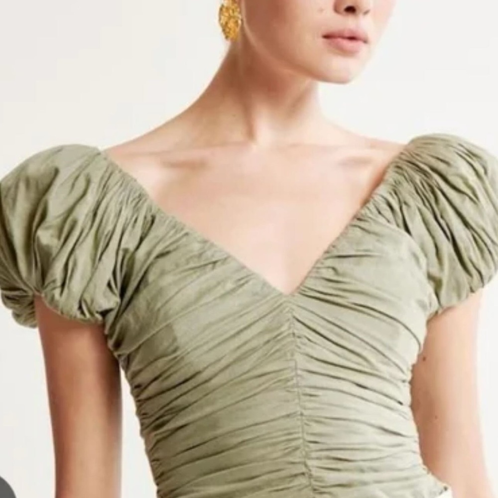 Abercrombie & Fitch Sage Green Ruched top